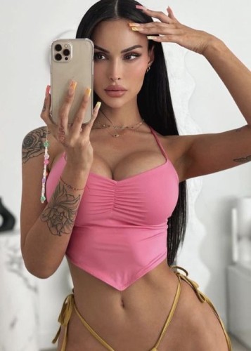 Эвелина, Г. Вычегодский